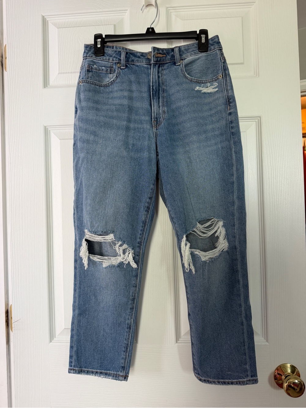 American Eagle Outfitters Distressed Light Blue Mom Jeans